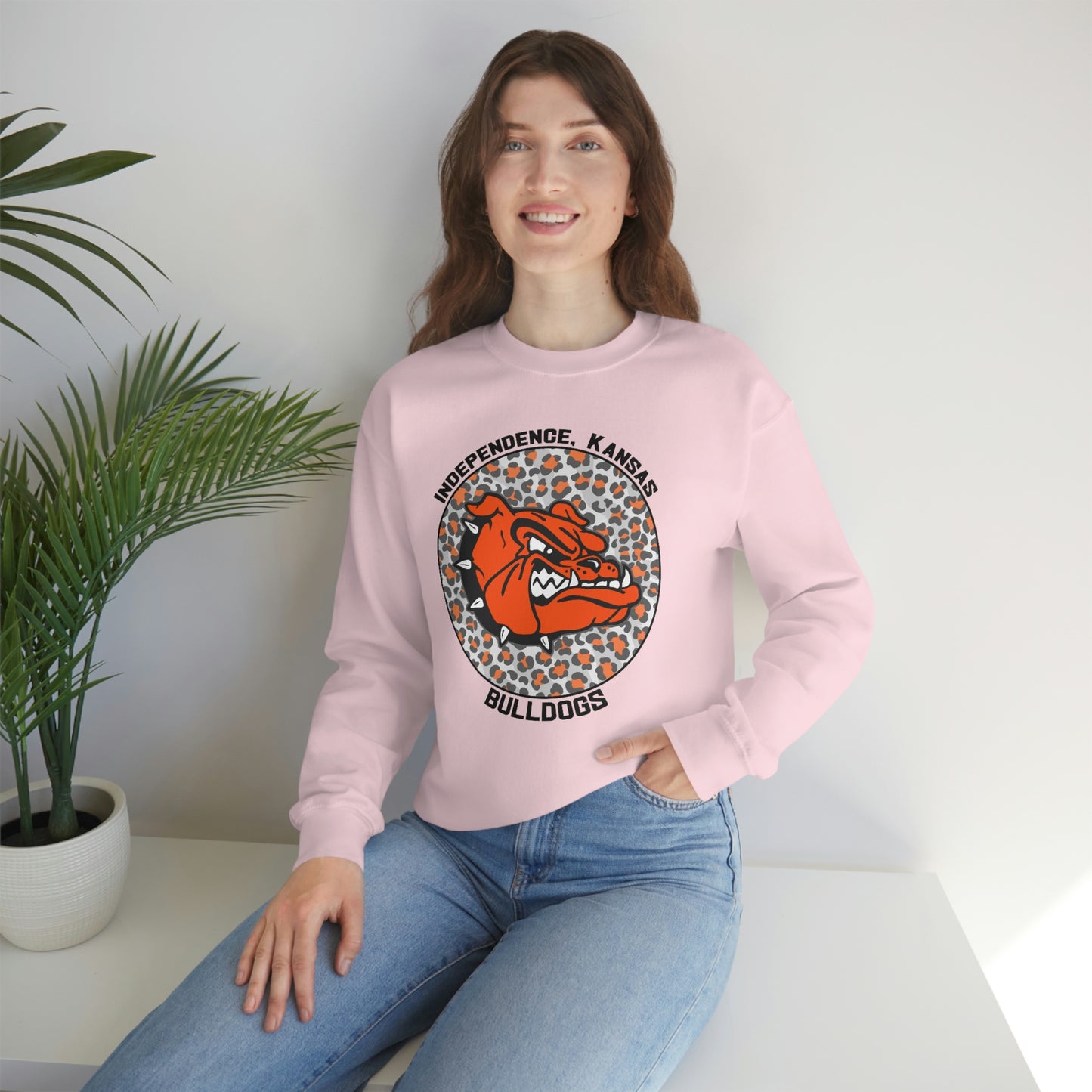 Leopard Bulldog - Crewneck Sweatshirt